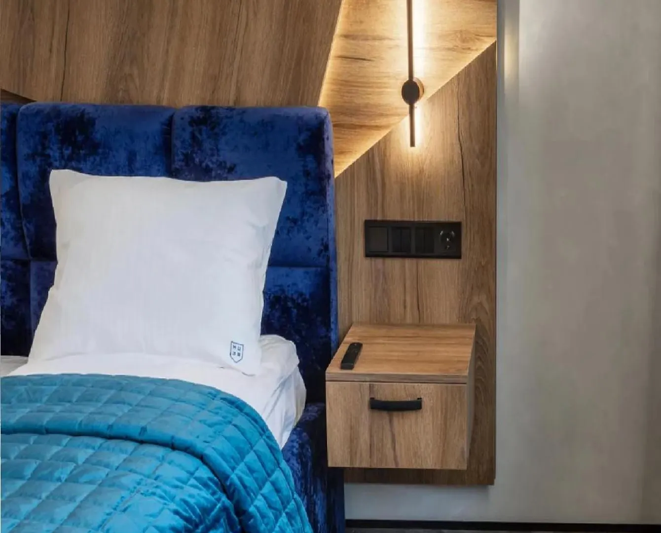 Cesare Da Sesto M Agostino Hotel Milan