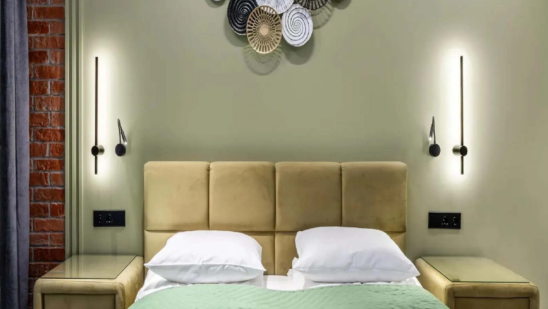 Cesare Da Sesto M Agostino Hotel Milan
