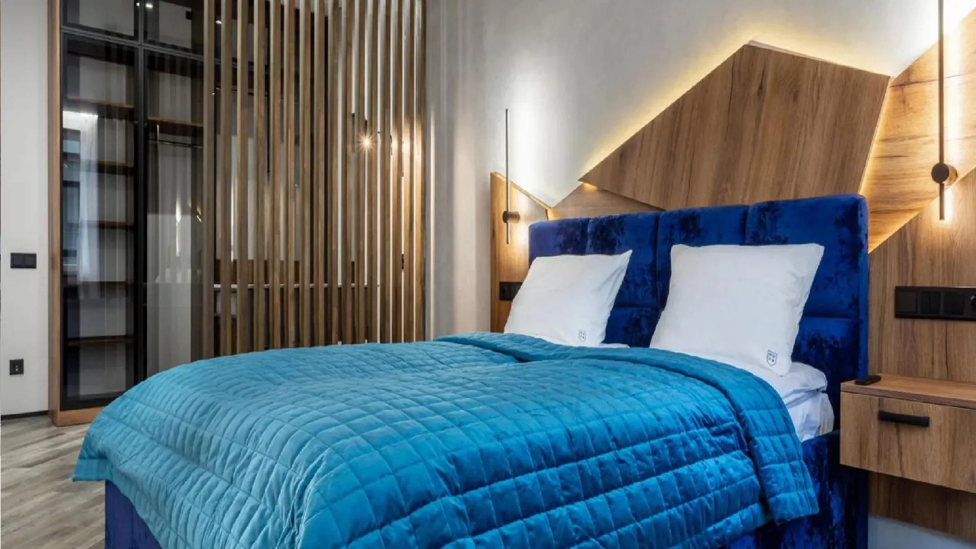 Cesare Da Sesto M Agostino Hotel Milan